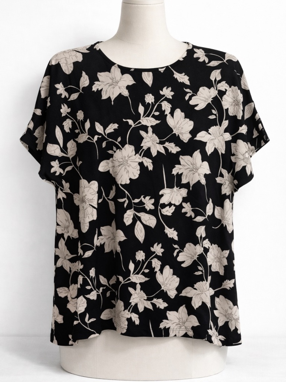 Jules & Leopold 1X Black Floral Blouse Short Sleeve Flowy Top